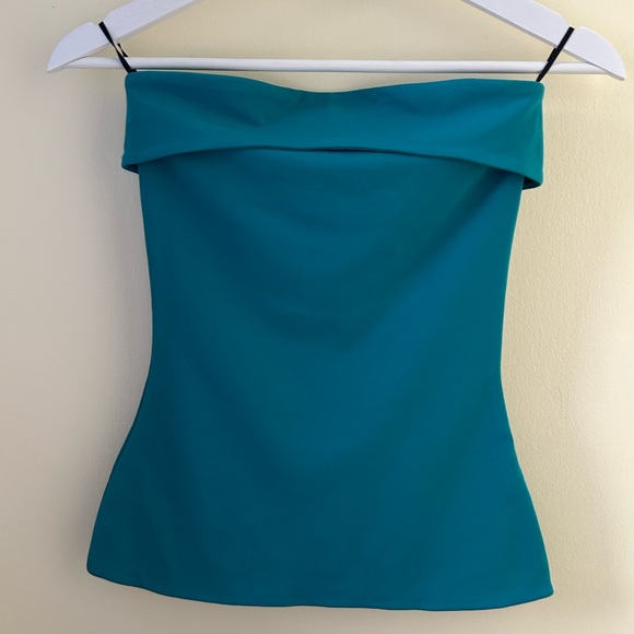 Contour Hip Tube Top - Picture 2 of 5